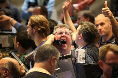 期权交易员押注3月底油价飙升至每桶200美元 市场分析与潜在影响